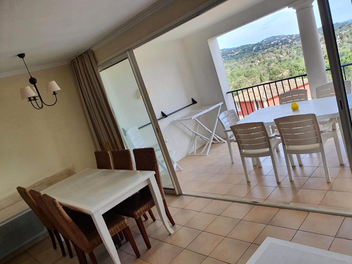 Appartement Les Restanques Du Golfe De Saint-Tropez Grimaud Exterior photo